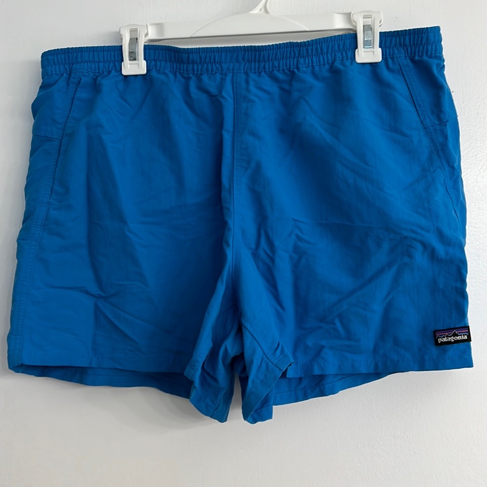 Patagonia baggies size XL